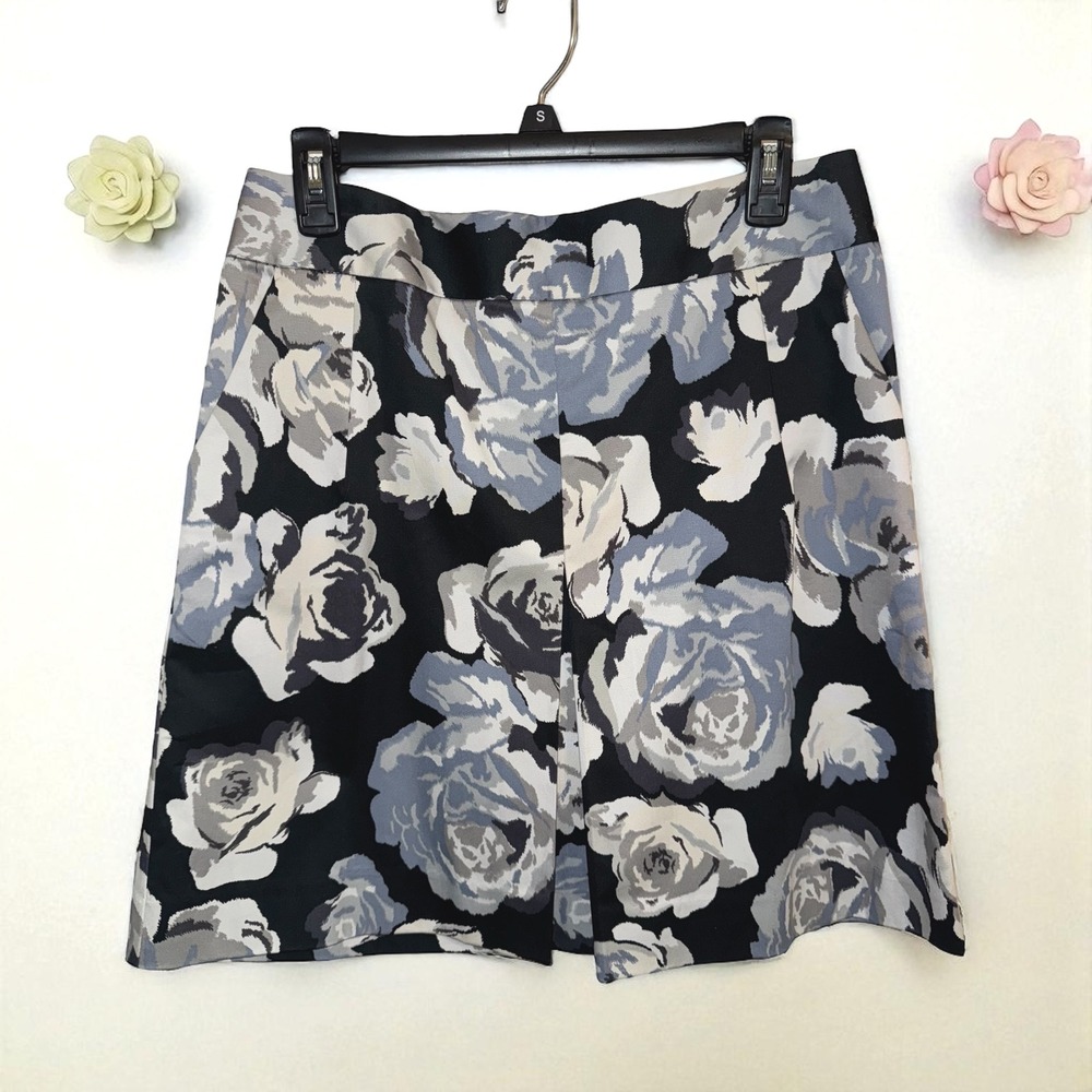 Express Design Studio Floral Skirt, Size 10, Black Gray White, Career Casual NEW